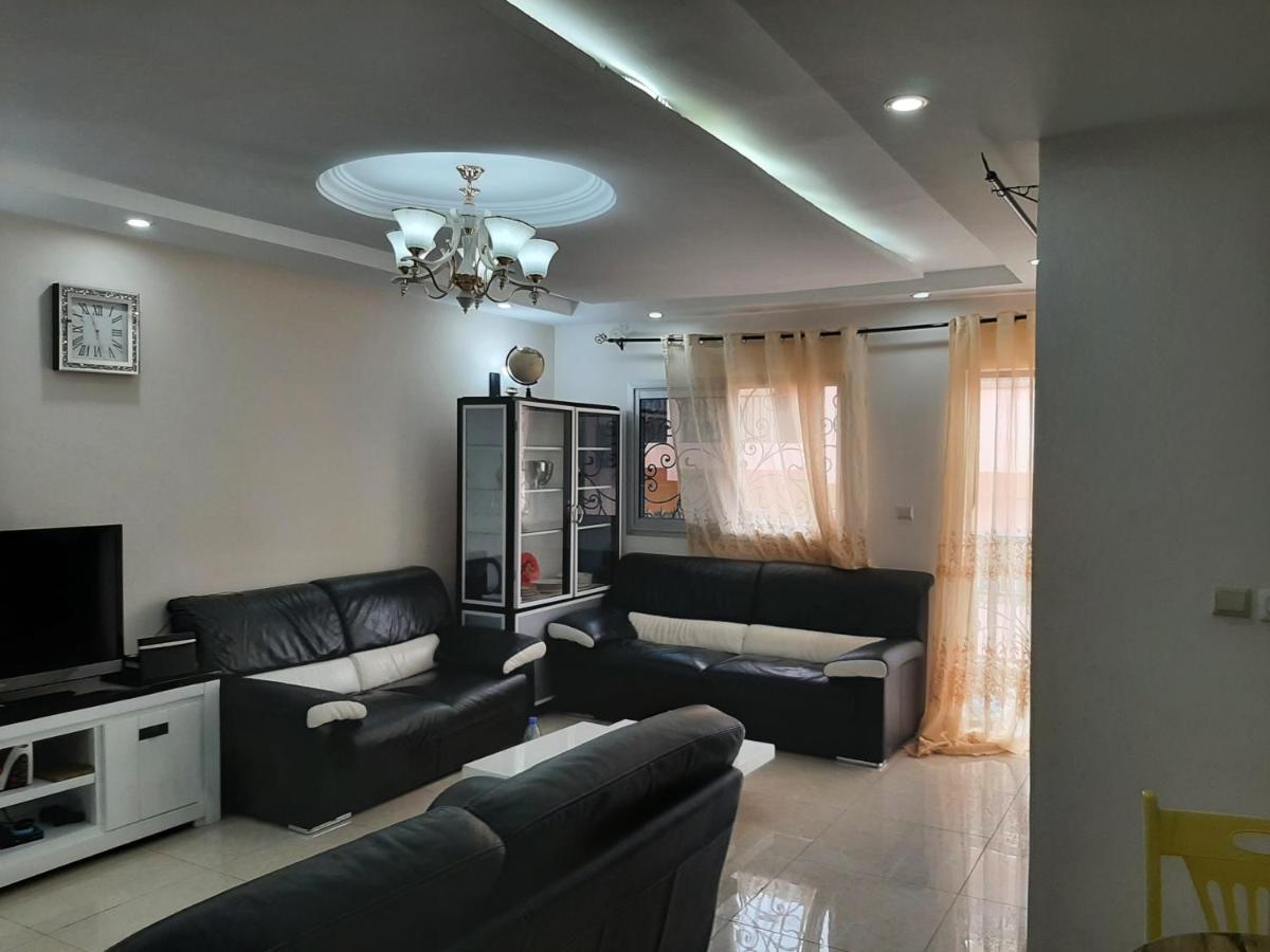 Apartamento Signorile Jo Yaoundé Exterior foto